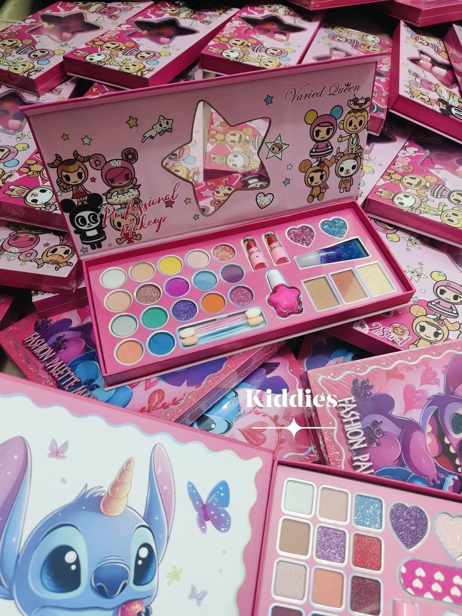 28 in 1 Professional  Star makeup