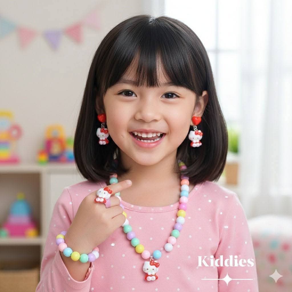 Hello Kitty necklace