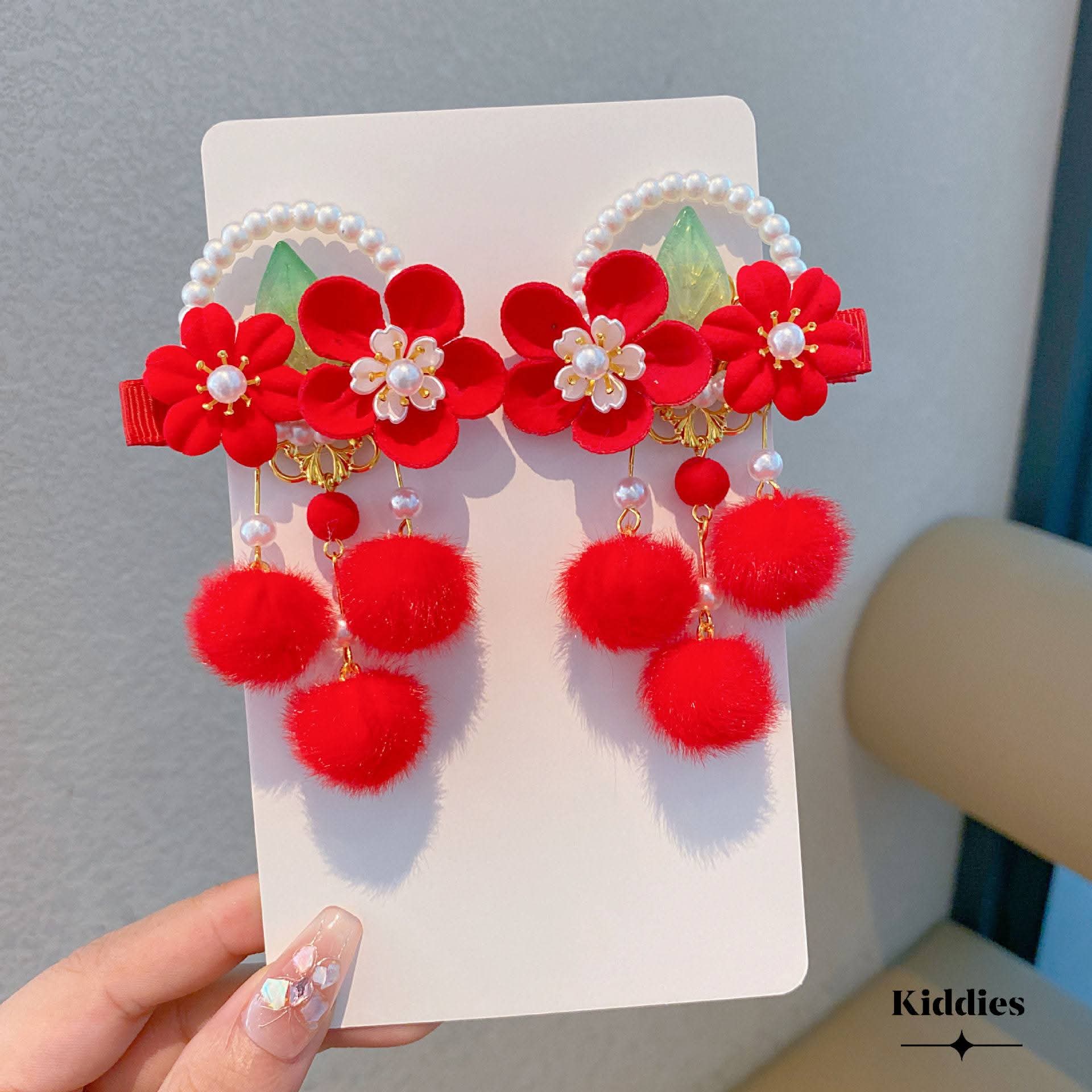 Chinese Red flower clip