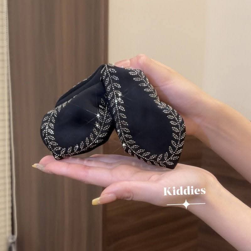 Black Butterfly punch clip