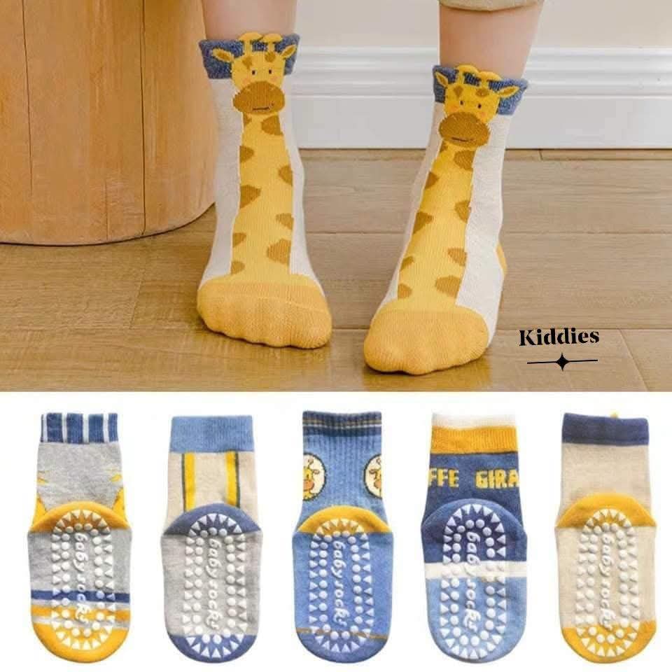 5 pair Giraffe Socks Set